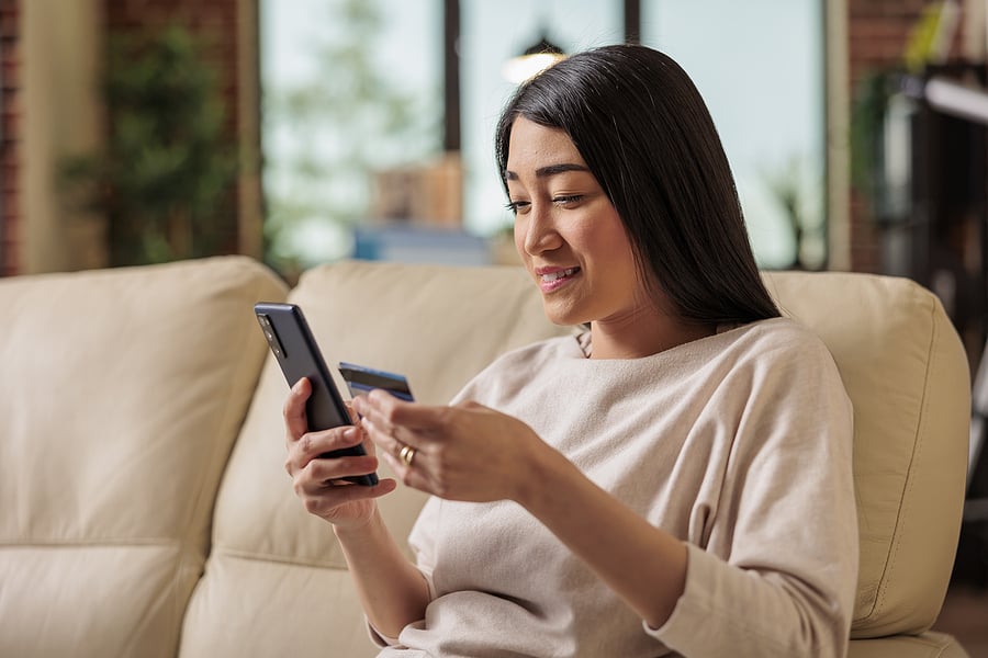 Taking Chip Cards with a Smartphone, Tablet, or Virtual Terminal