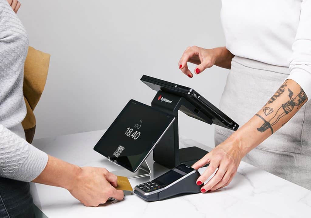 lightspeed restaurant ipad register with customer display