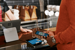 Customer scans Cash App Pay QR code at Square POS checkout.